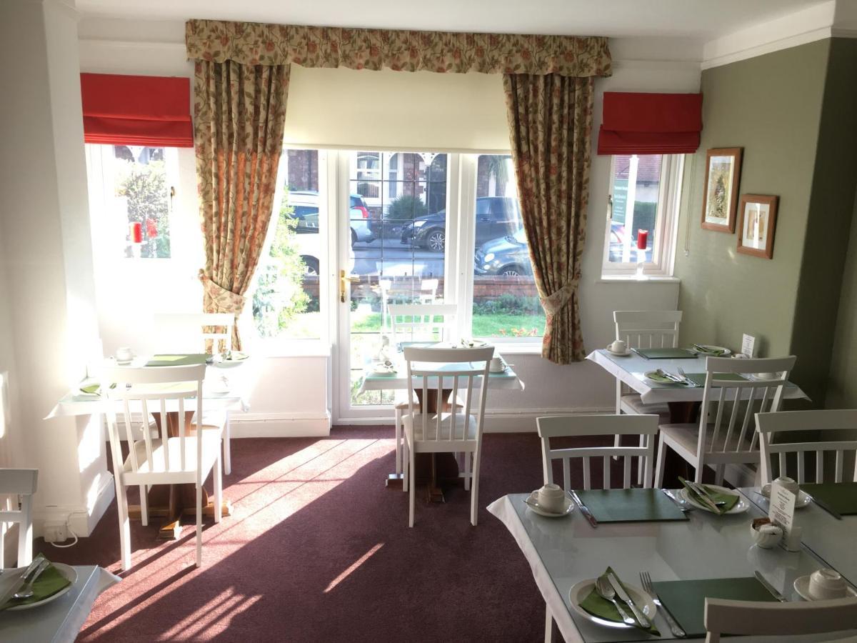 Tranmere House Minehead Extérieur photo